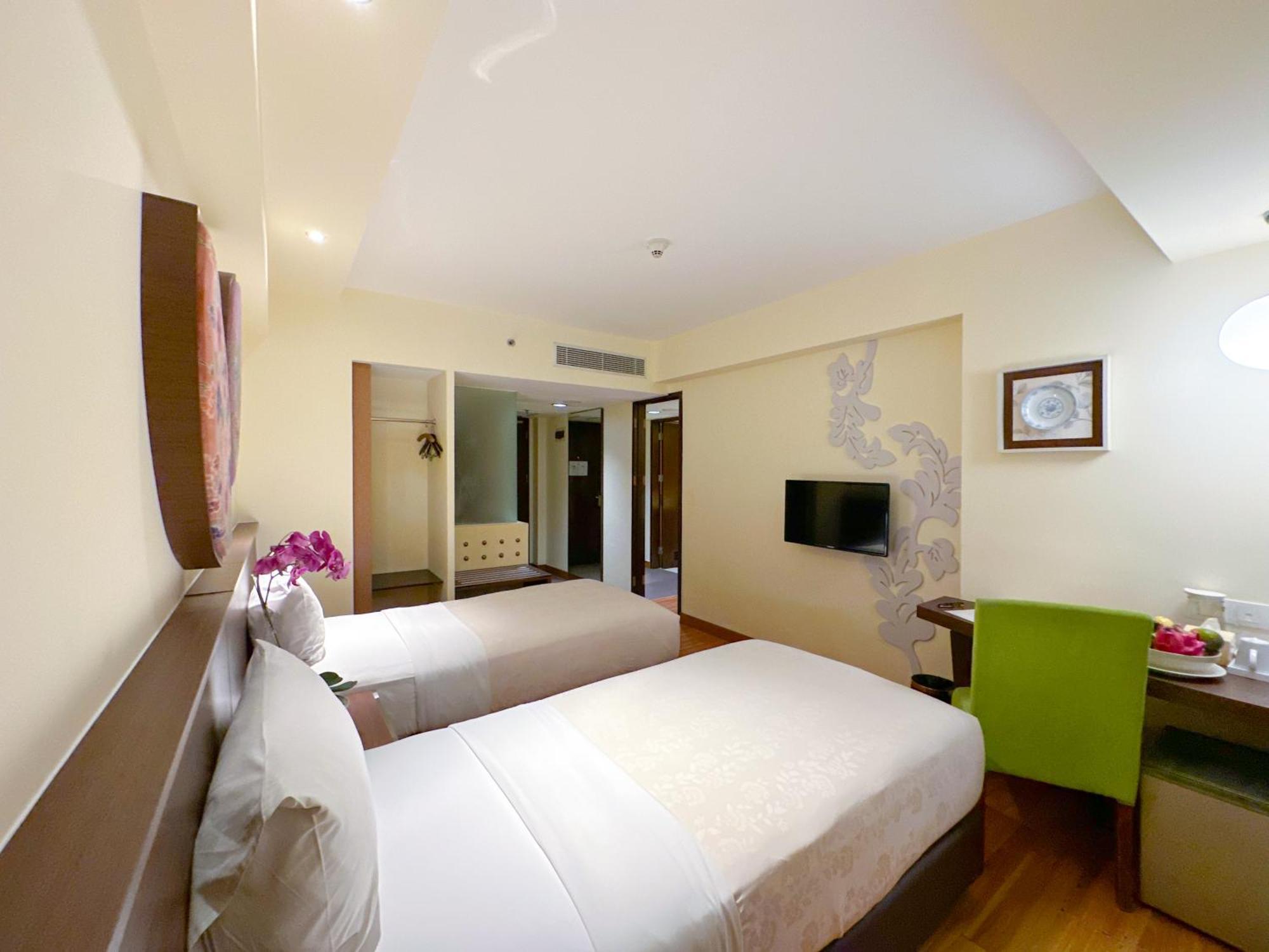Hotel Atanaya Kuta Lombok Extérieur photo