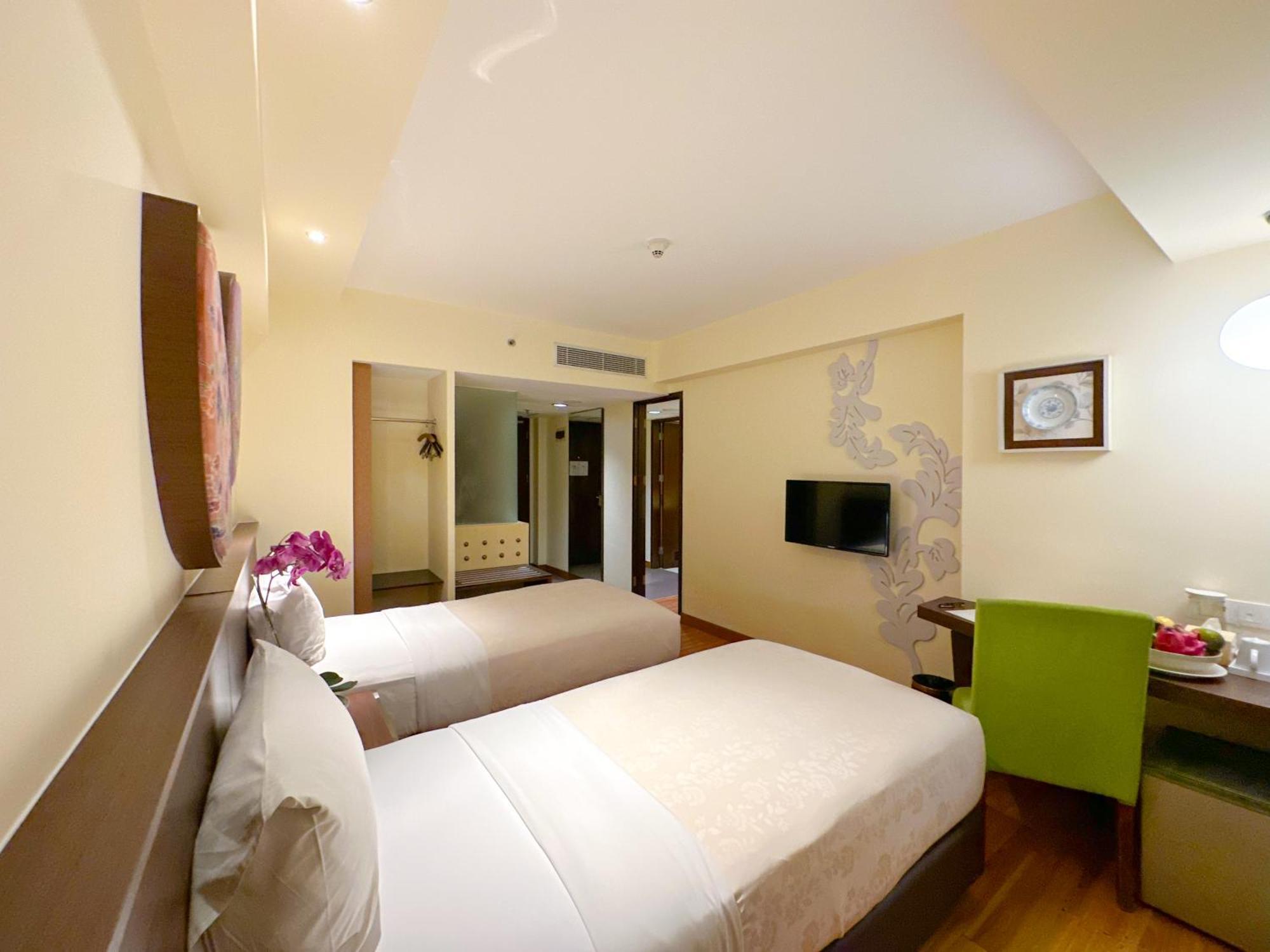Hotel Atanaya Kuta Lombok Extérieur photo