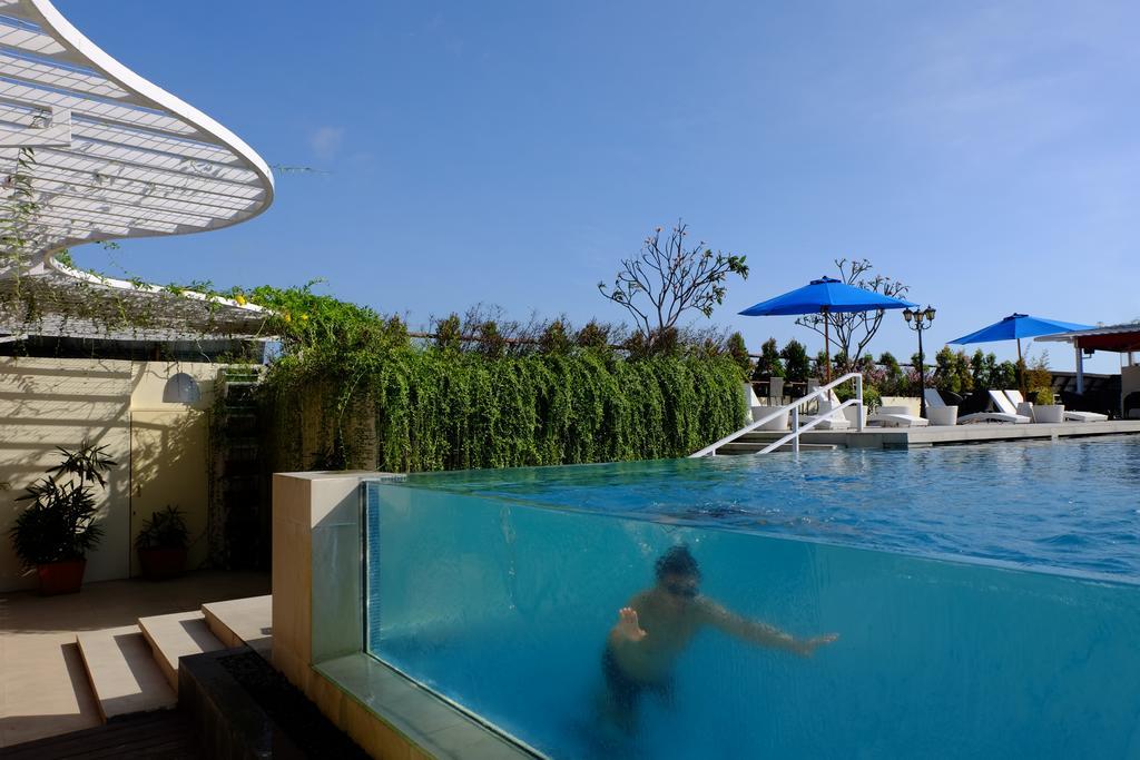 Hotel Atanaya Kuta Lombok Extérieur photo